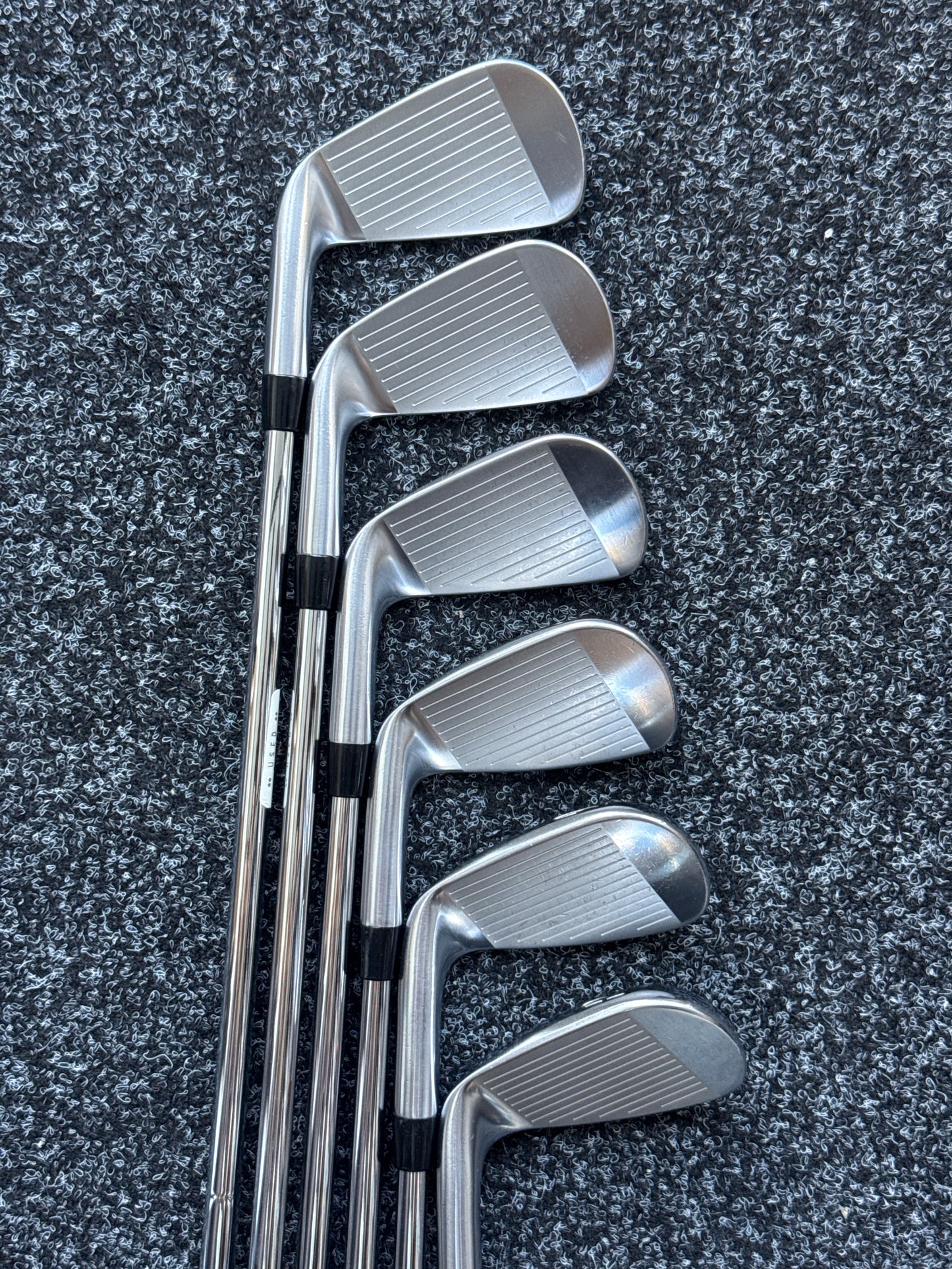 Titleist CB718 5-PW Iron Set (Stiff)