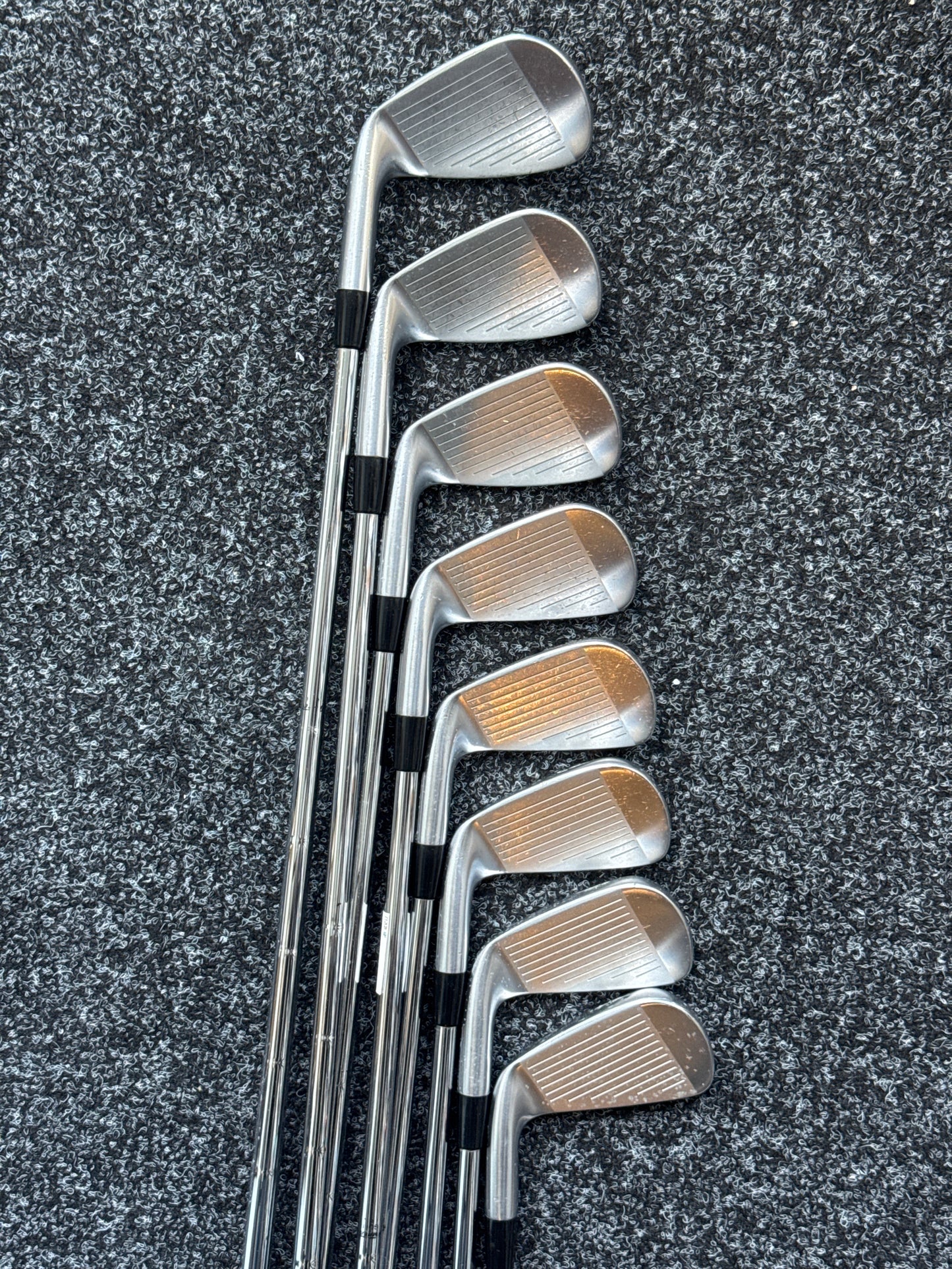 Titleist 712CB 3-PW Iron Set (Stiff)