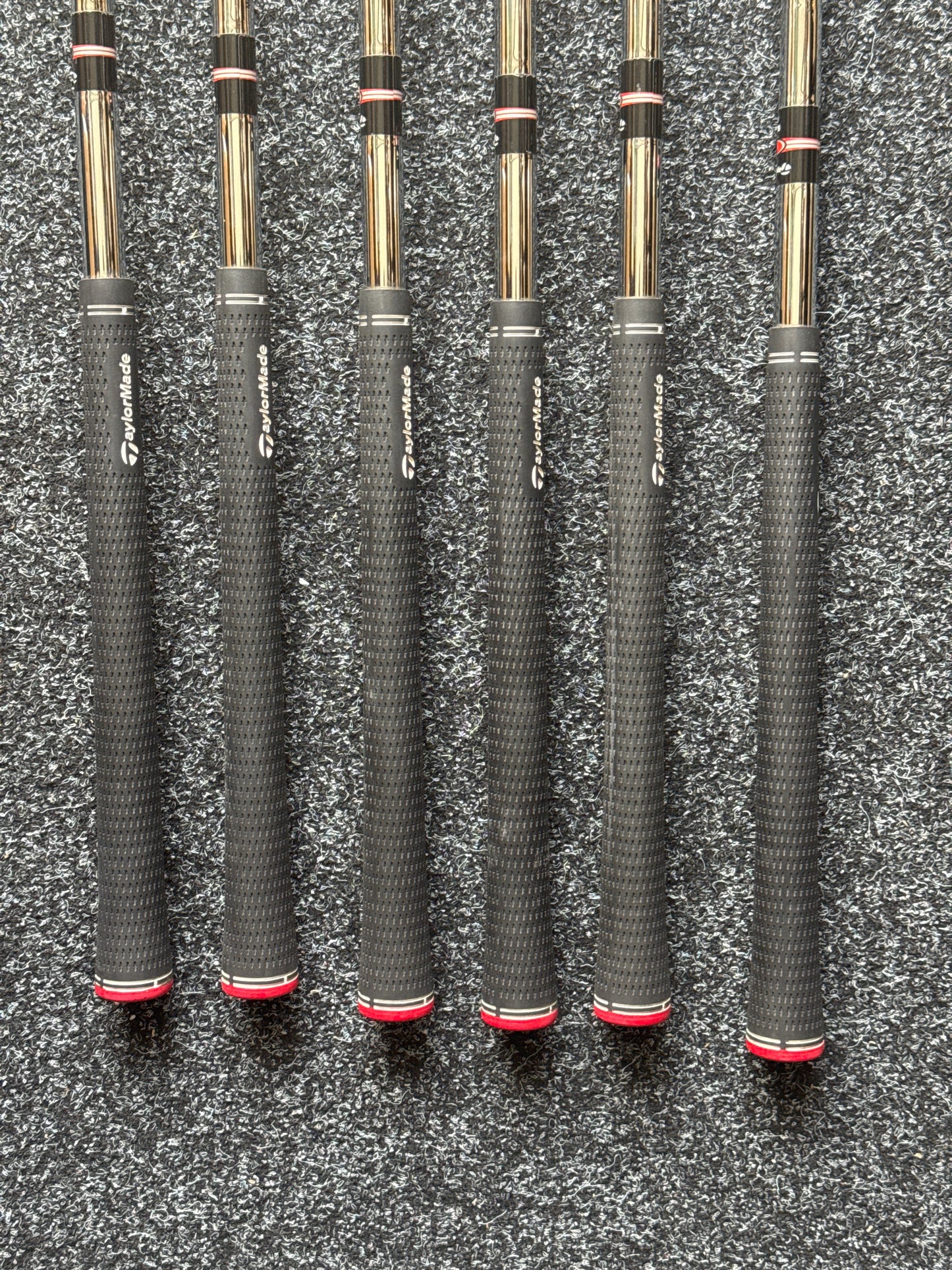 TaylorMade Tour Burner 5–PW Iron Set (Stiff)