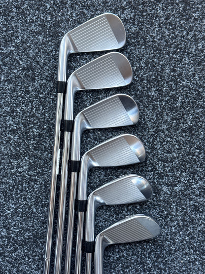Titleist CB718 5-PW Iron Set (Stiff)