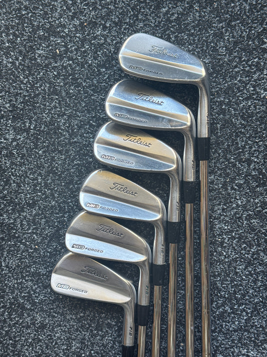 Titleist 712 MB Forged 5–PW Iron Set (Stiff)