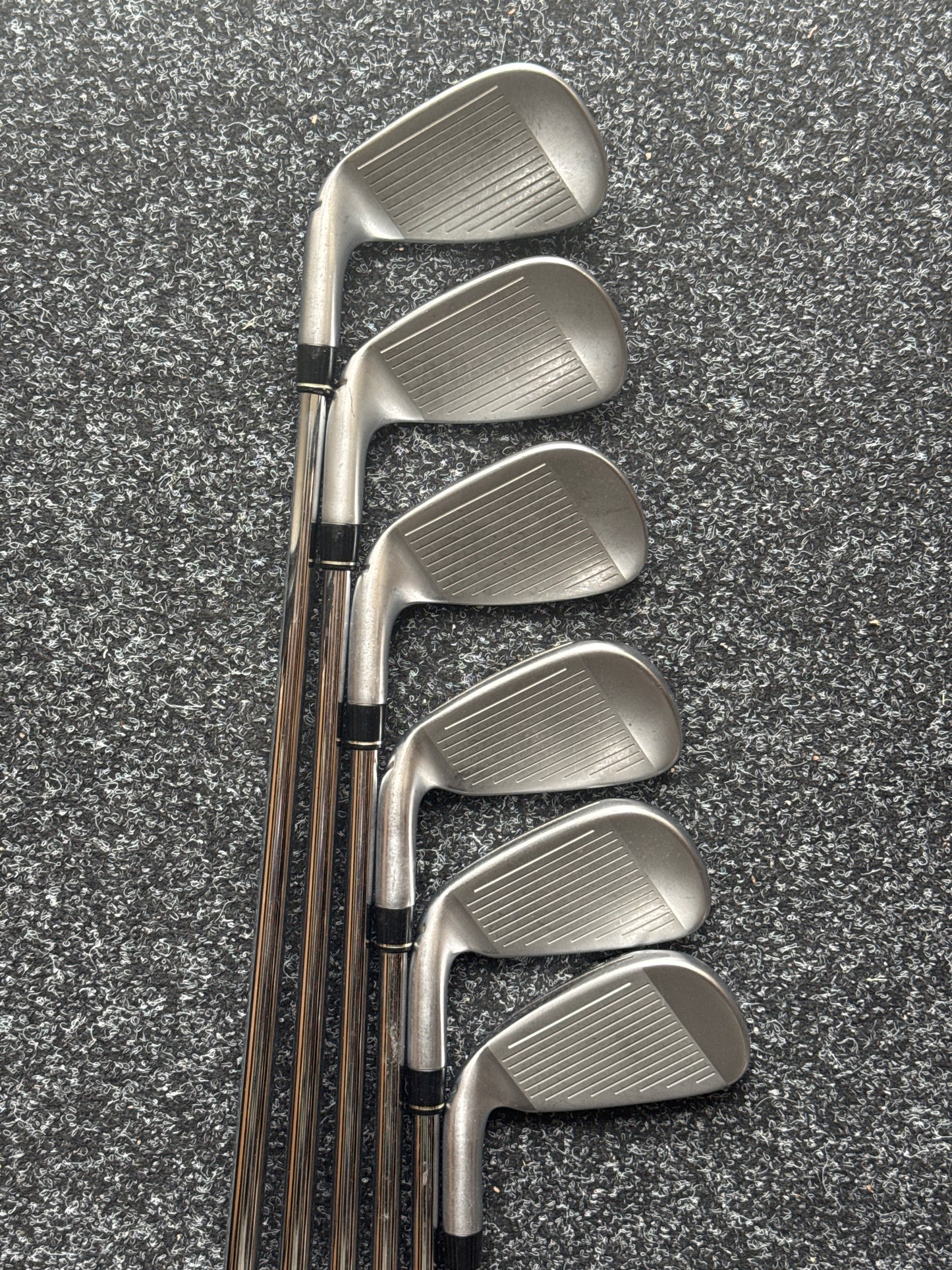 TaylorMade RBladez 5–PW Iron Set (Stiff)