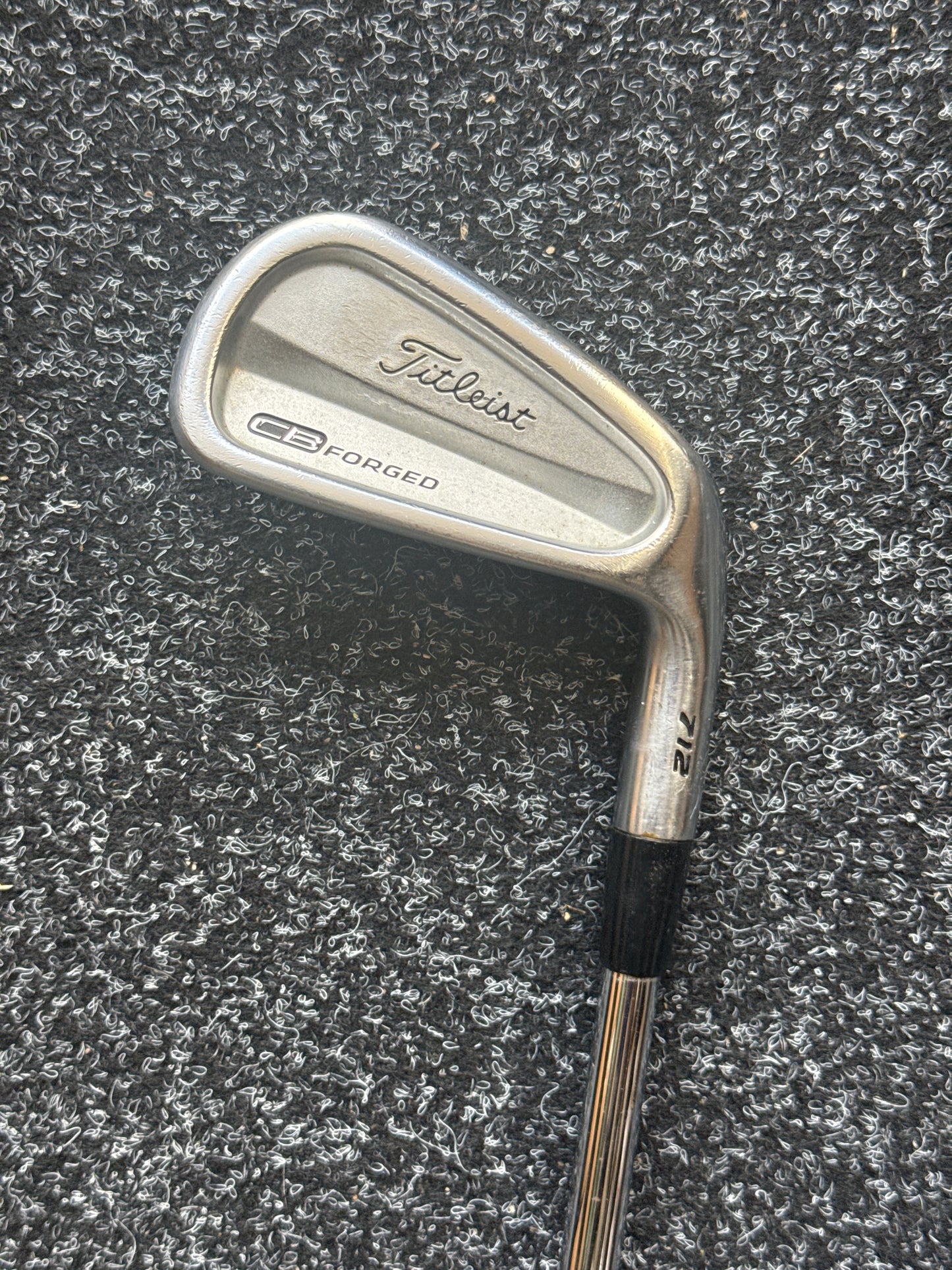 Titleist 712 CB Forged 5–PW Iron Set (Stiff)