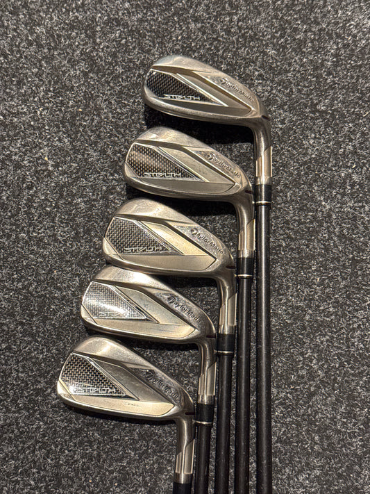 TaylorMade STEALTH 6-PW Iron Set (Stiff)