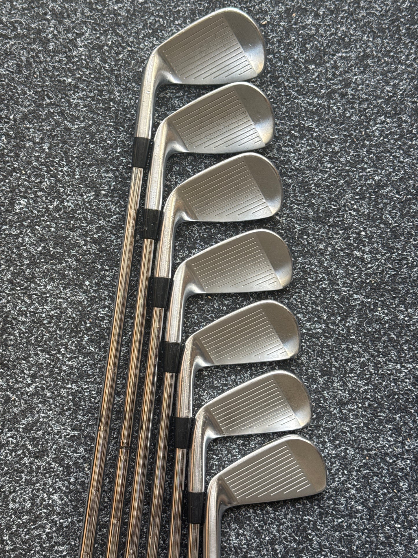 Titleist 712 CB Forged 5–PW Iron Set (Stiff)