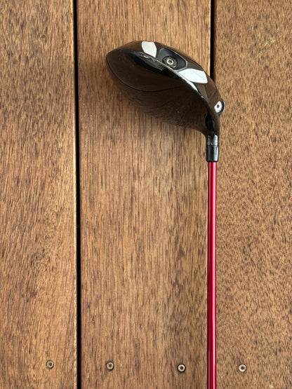 TaylorMade R9 SuperTri Driver 9.5° (Stiff)