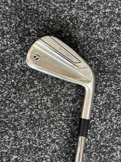 TaylorMade 2020 P790 4-PW Iron Set (Stiff)