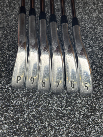 Titleist 716 AP2 5-PW Iron Set (Stiff)