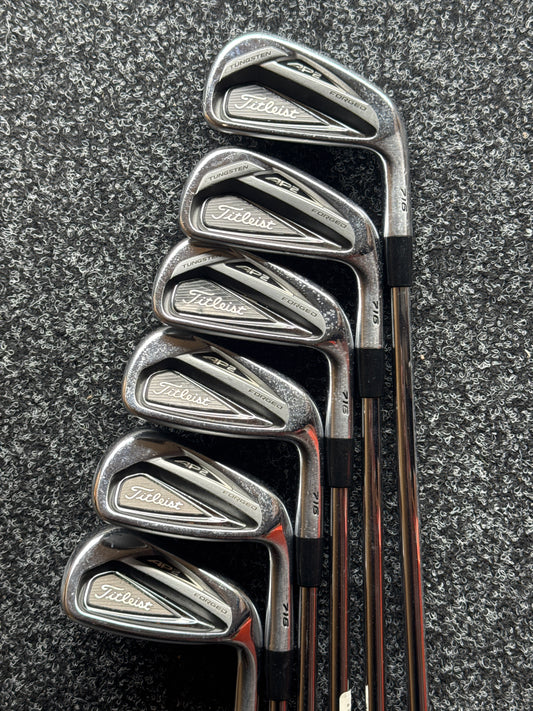 Titleist 716 AP2 5-PW Iron Set (Stiff)