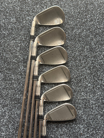 TaylorMade M2 5–PW Iron Set (Stiff)