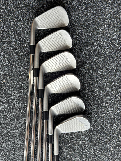 TaylorMade 2023 P770 5-PW Iron Set (Stiff)