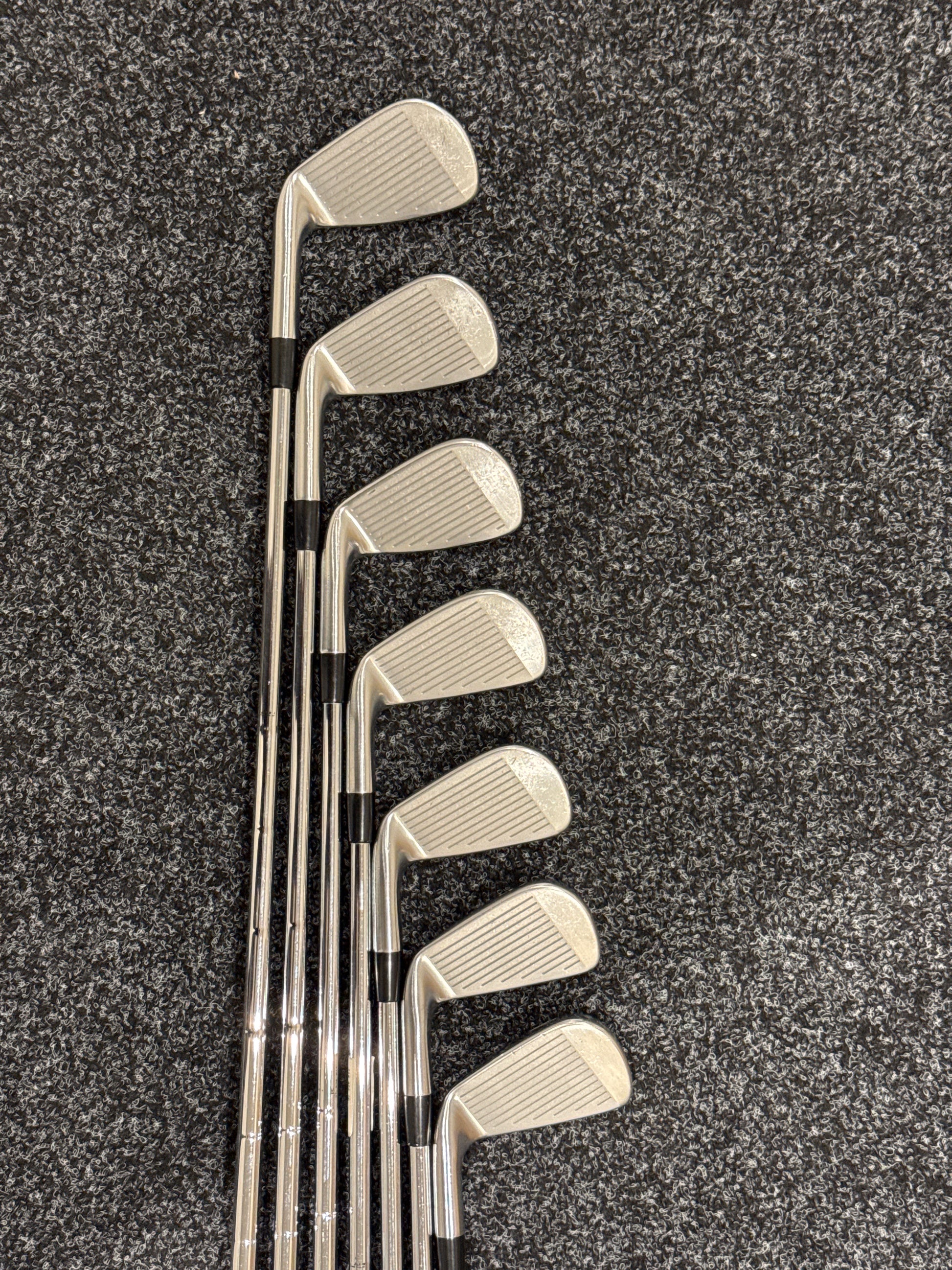 Titleist AP2 716 4-PW Iron Set (Stiff) - Ace Swing