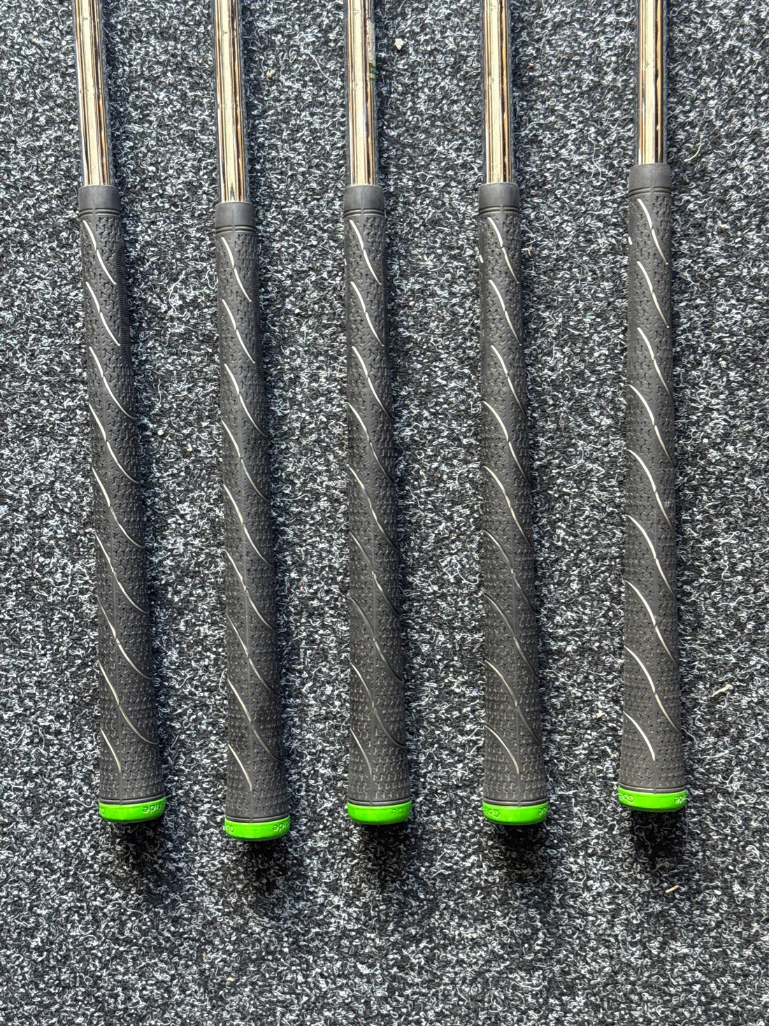 Complete Callaway Golf Set  EPIC SPEED Driver, MAVRIK Wood, EPIC STAR Irons, JAWS Wedges & Odyssey Putter (Stiff)