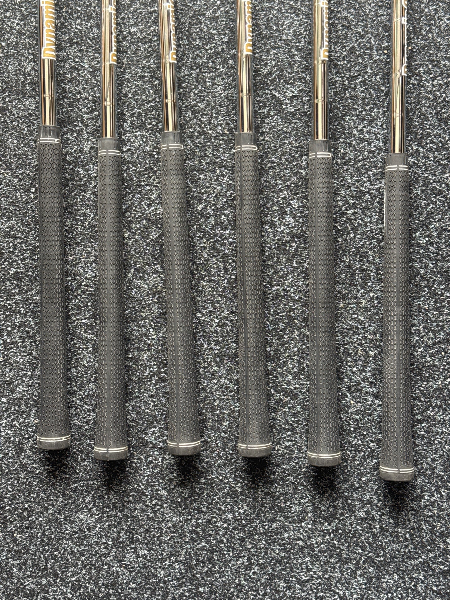 Titleist AP2 5–PW Iron Set (Stiff)