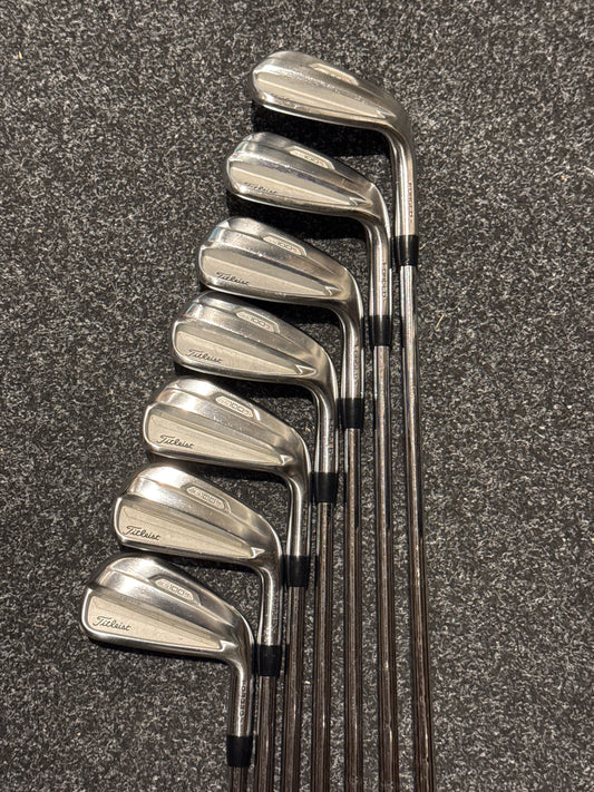 Titleist T100S 5-PW and 48° Iron Set (Stiff)