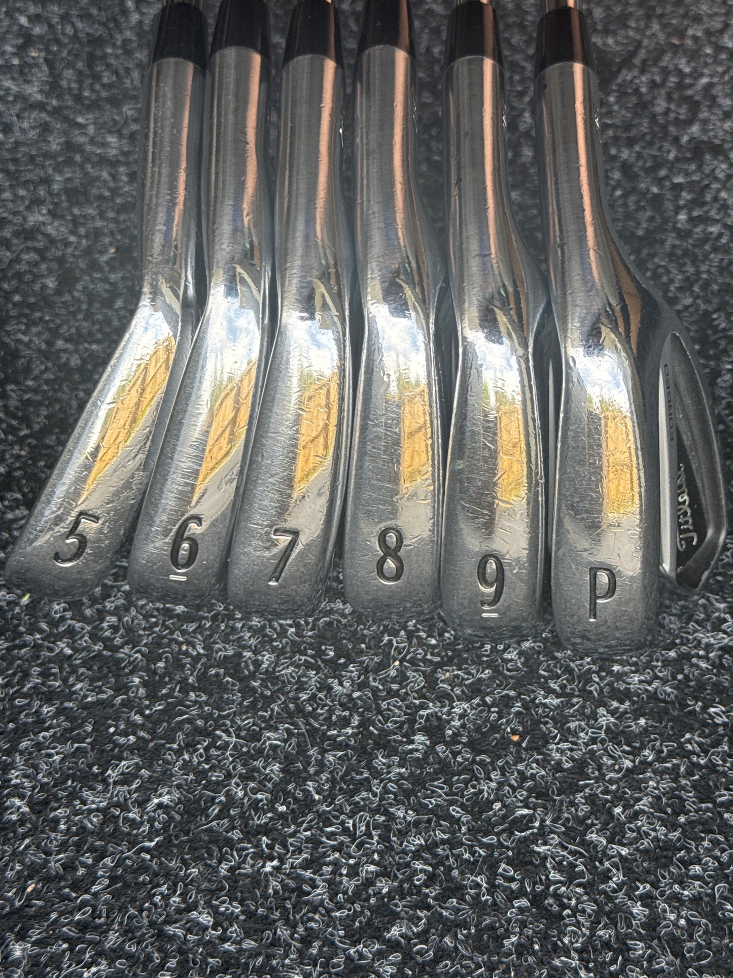 Titleist 716 AP2 Forged 5–PW Iron Set (Stiff)