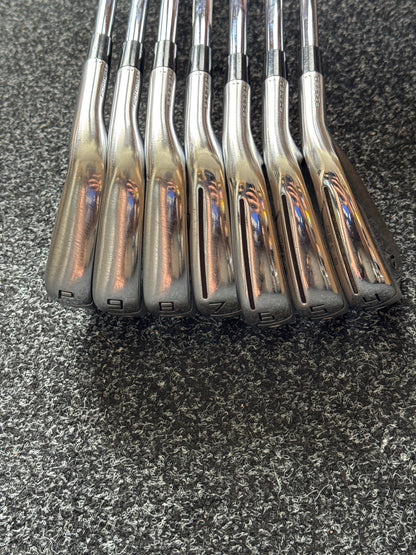 TaylorMade 2020 P790 4-PW Iron Set (Stiff)